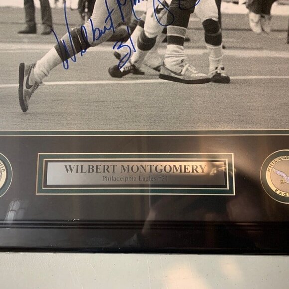 Wilbert Montgomery Autograph Signed Philadelphia Eagles 16x20 Photo Framed JSA - Picture 2 of 6